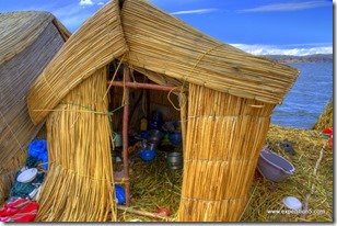 La cuisine commune aux 10 familles vivantes sur cette ile,Ile flottante, Lac Titicaca, Pérou